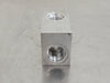 SUN HYDRAULICS 90-Degree Line Mount Manifold FAJ 8GV8 