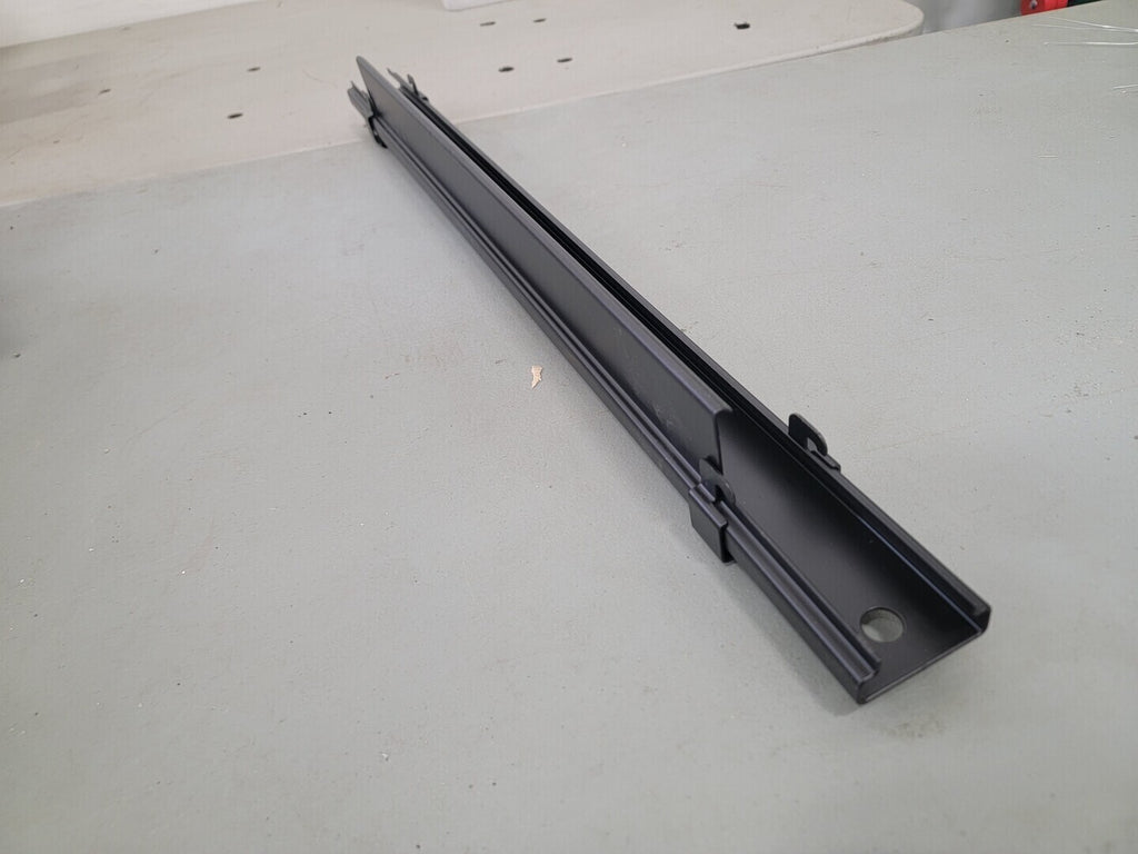 PANDUIT 24" Trapeze Bracket WGTBS24BL (Box of 5 pcs)