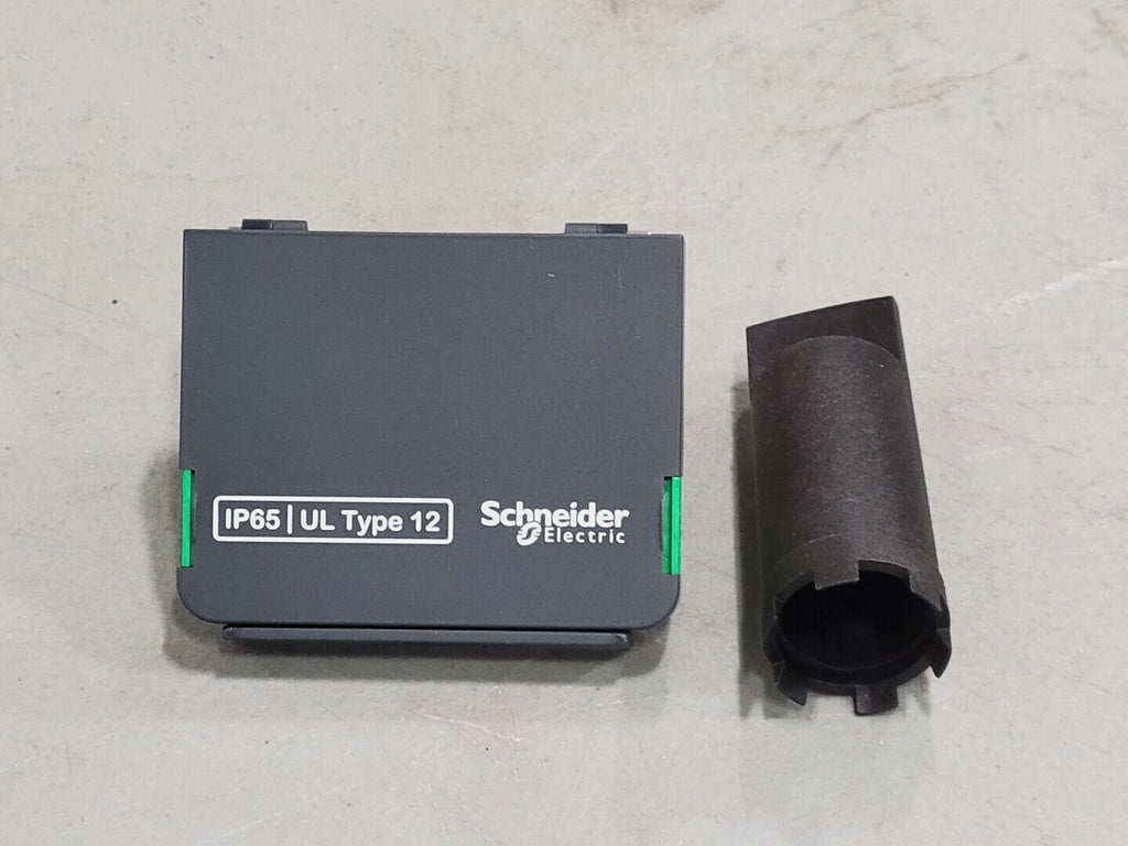 SCHNEIDER ELECTRIC Door Mounting Kit VW3A1112