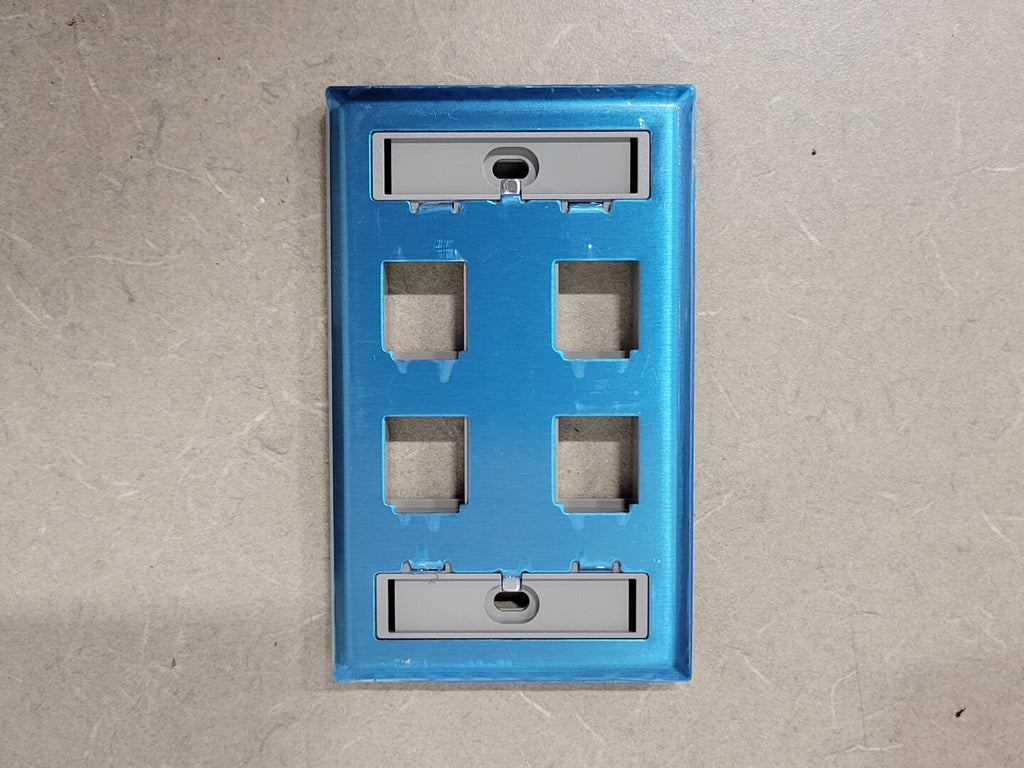 PANDUIT 1-Gang Vertical Faceplate with Labels, 4-Port NKF4S (Box of 10)
