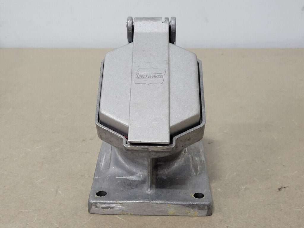 COOPER 20 Amp Delayed Action Circuit Breaking Receptacle ENR5201 (Box of 2)