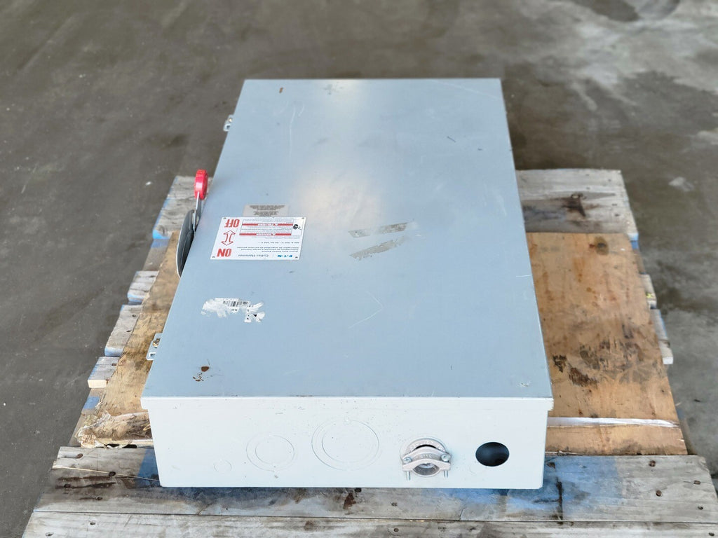 CUTLER-HAMMER 400 Amp, 3 Pole, 600 Volts Non-Fused Disconnect Switch 1HD365