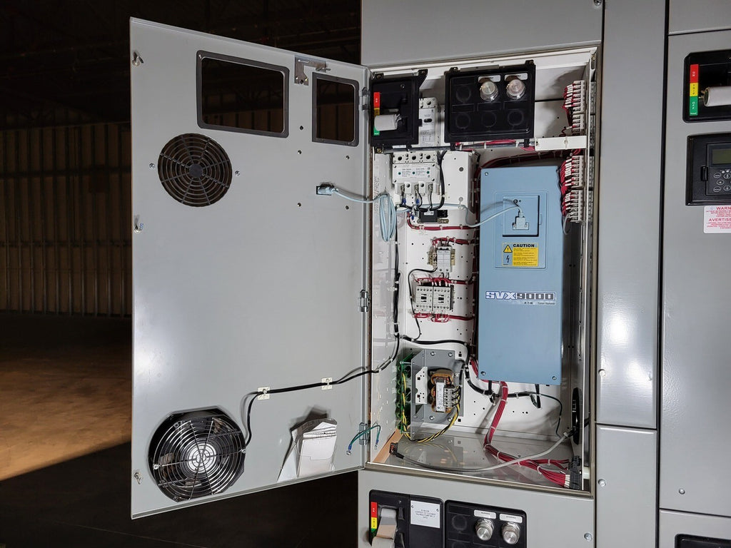 EATON 3 hp, 600 Volts, 3-Phase VFD SVX002A1-5A4N1 Bucket for Freedom 2100 MCC Frame
