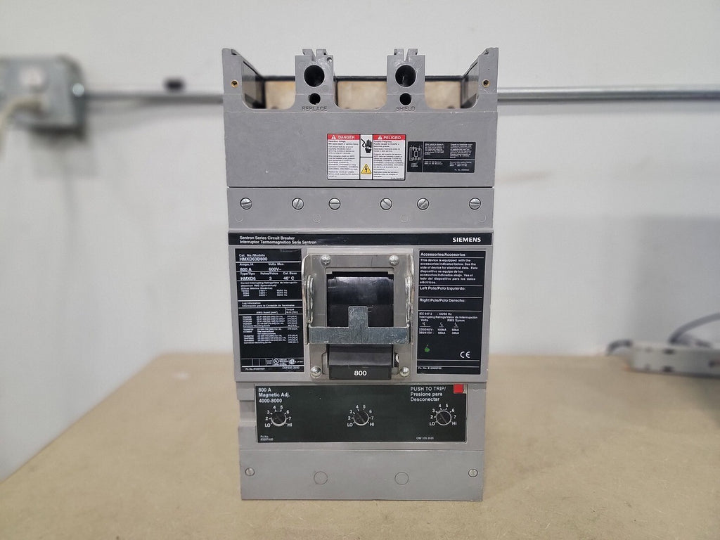 SIEMEN 800 Amp, 3 Pole, 600 volts Circuit Breaker HMXD63B800 w/ Trip Unit