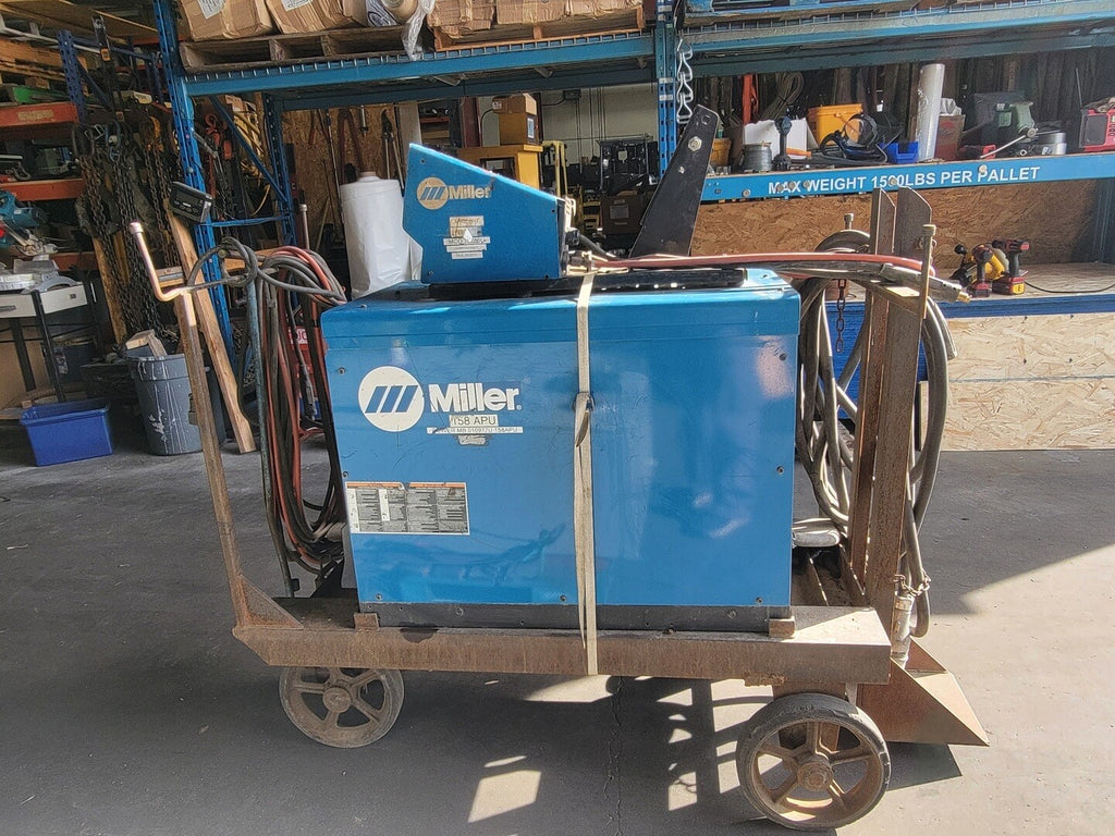 MILLER DC Welding Power Source Deltaweld 452