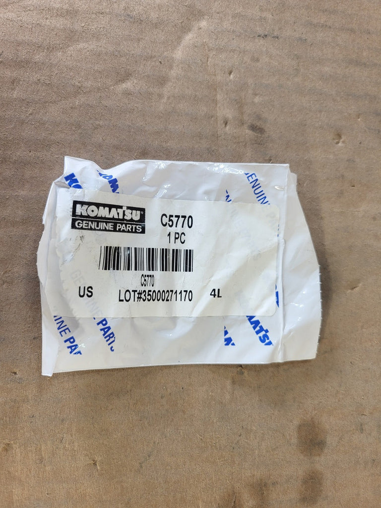 KOMATSU Adapter C5770