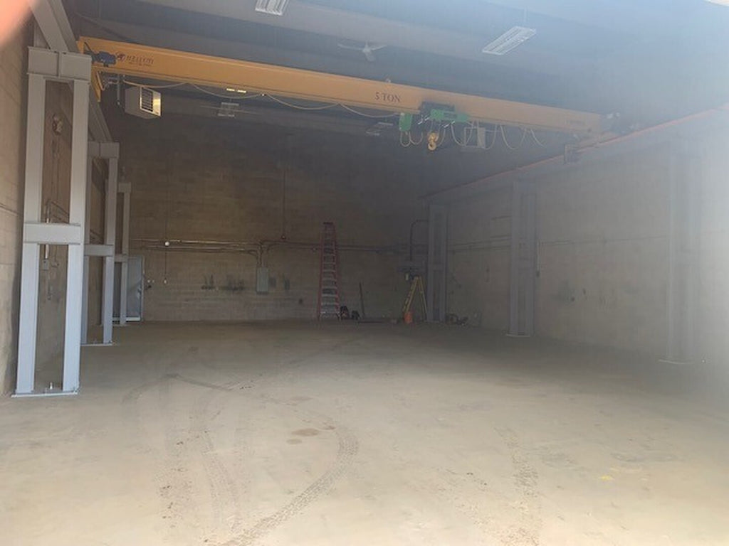 HELLCAT FABRICATION 5 Ton Free-Standing Bridge Crane & Runway System