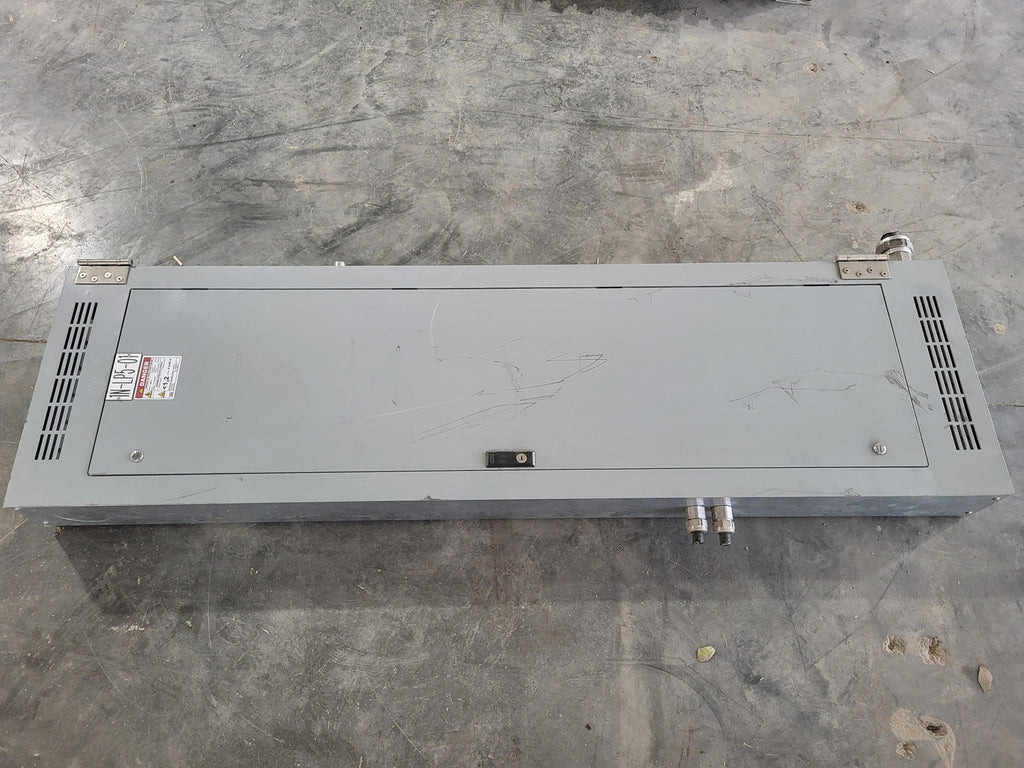 CUTLER-HAMMER 250 Amps, 347/600 Volts, 3 Ph, 30X Circuits Panelboard CS2072 PRL3a