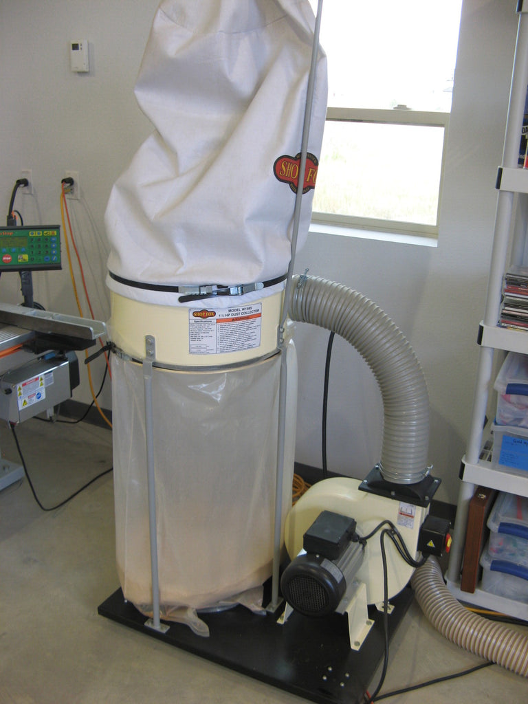 SHOP FOX 1-1/2 hp Portable Dust Collector W1685
