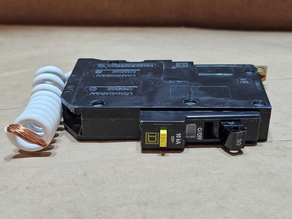 SQUARE D 30 Amp, 1 Pole, 120 Volts Circuit Breaker QOB130GFI w/ GFCI