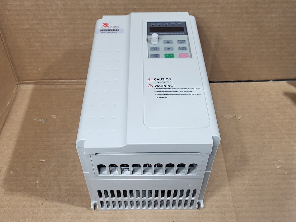 ZHEJIANG NEW FOLINN ELECTRIC 5.5 kW, 3 ph, 22 Volt Fuling Inverter VFD DZB312B005.5L2DK