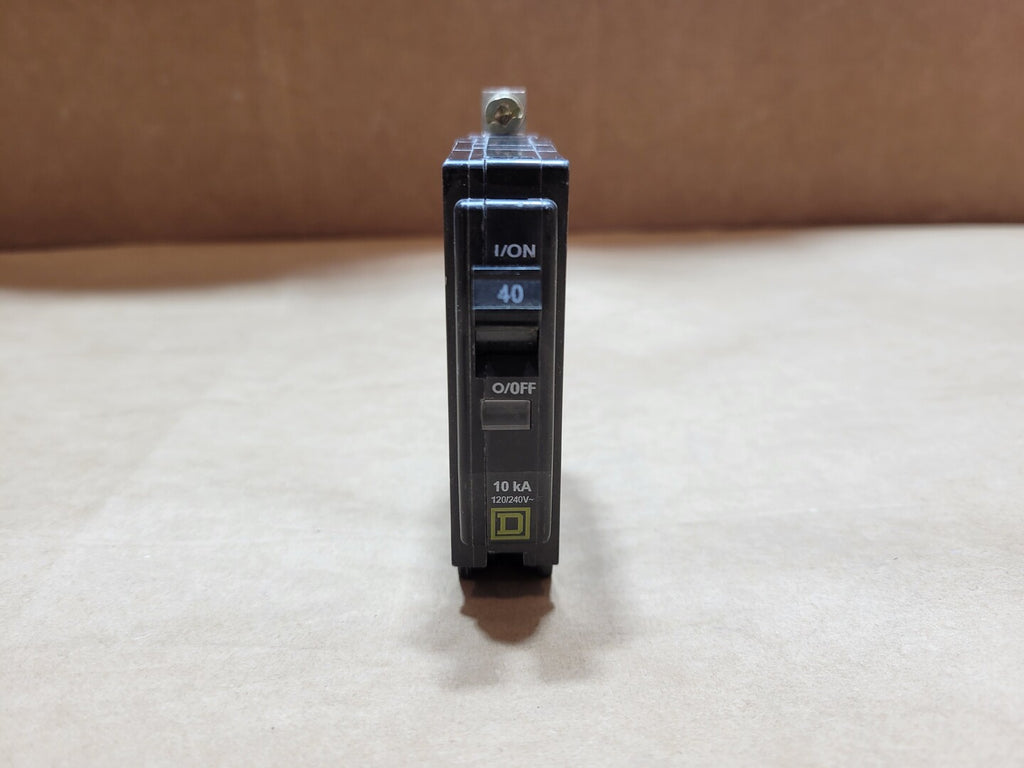 SQUARE D 40 Amp 1 Pole 120/240 Volts Circuit Breaker QOB140