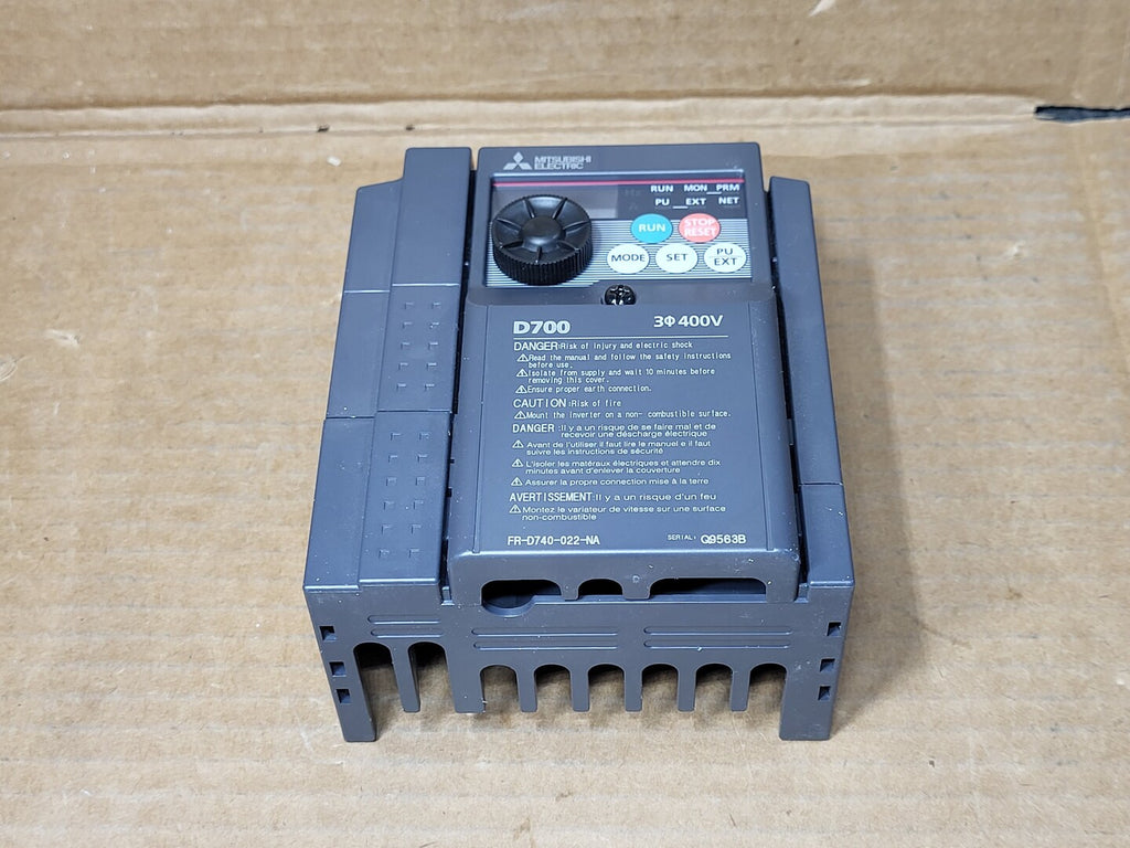MITSUBISHI ELECTRIC 1 hp, 480 Volt Inverter VFD FR-D740-022-NA