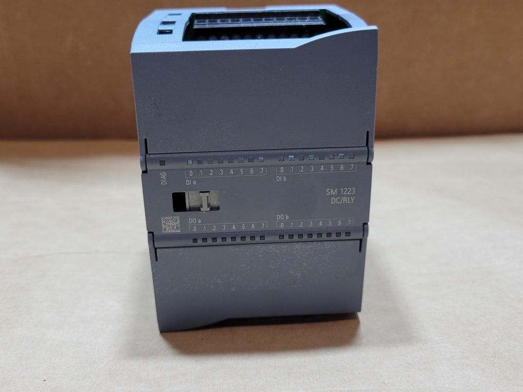 SIEMENS S7-1200 Digital Input/Output Signal Module 6ES7 223-1PH32-0XB0