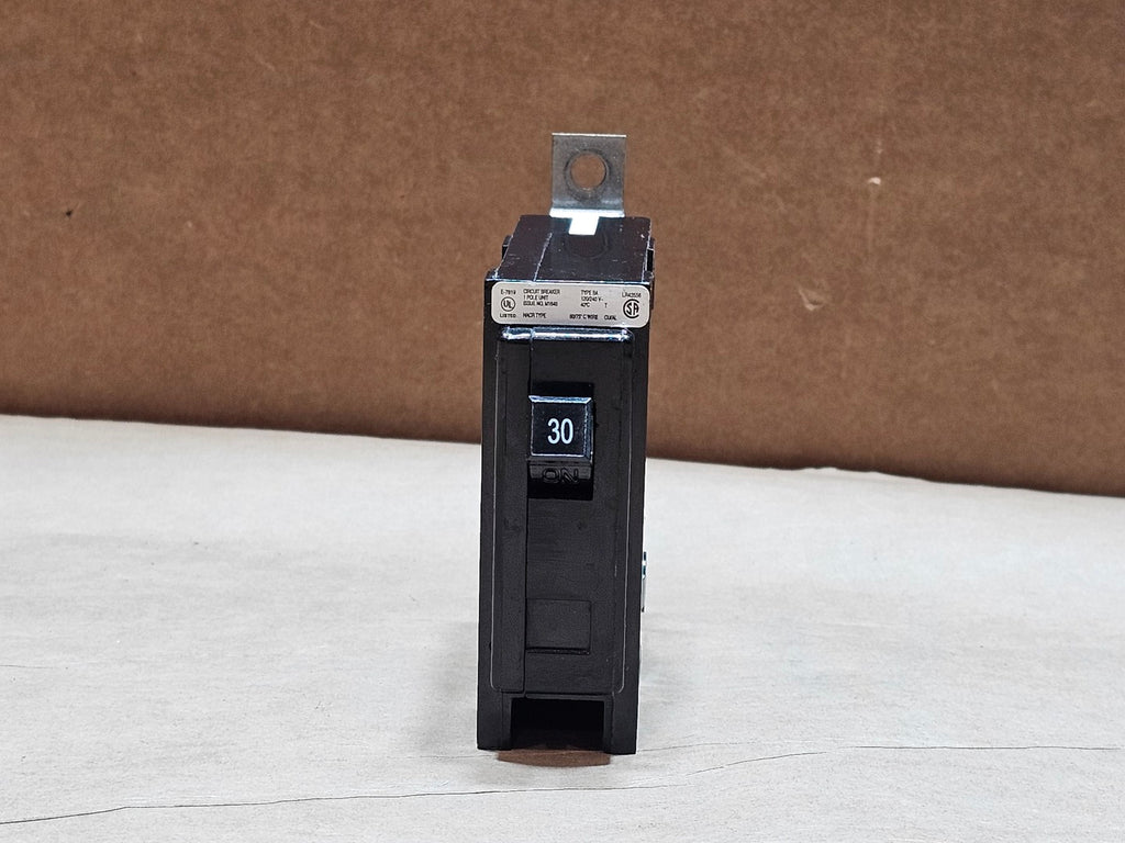 CUTLER-HAMMER 30 Amp, 1 Pole, 120/240 Volts Circuit Breaker BA130