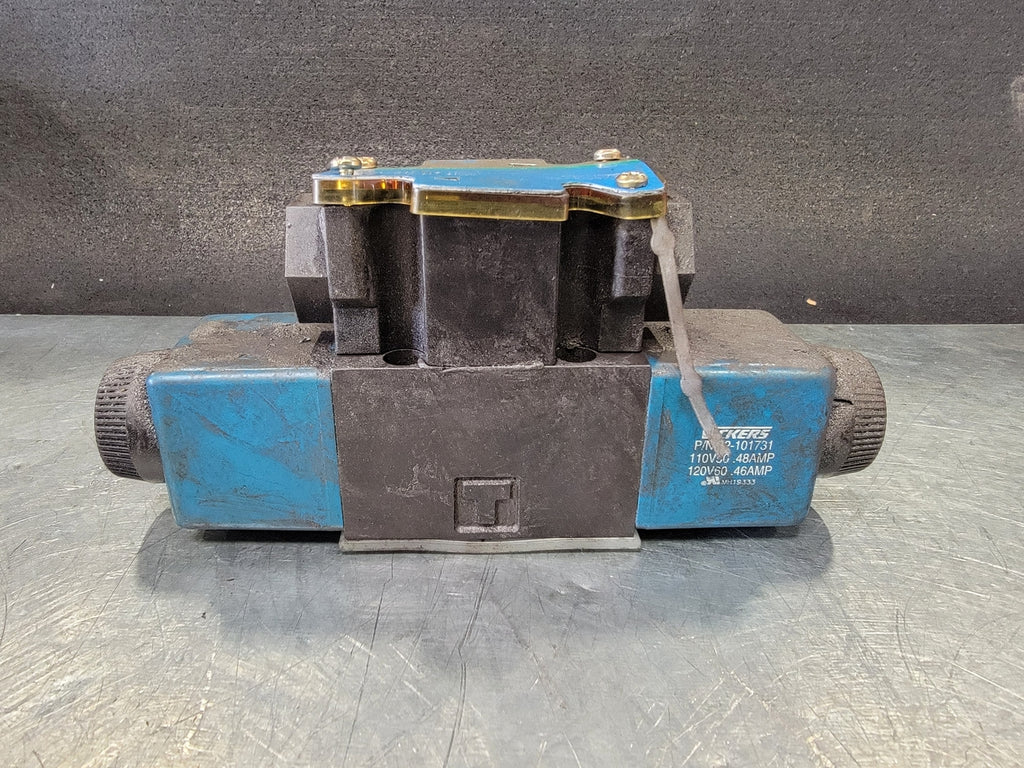 VICKERS Hydraulic Directional Control Valve Model No. DG4V-3, Part No. 02-101731