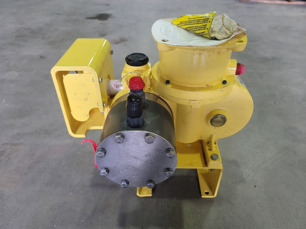 MILTON Metering Pump MRA12E245XAPPNM7YDNNNNNNN