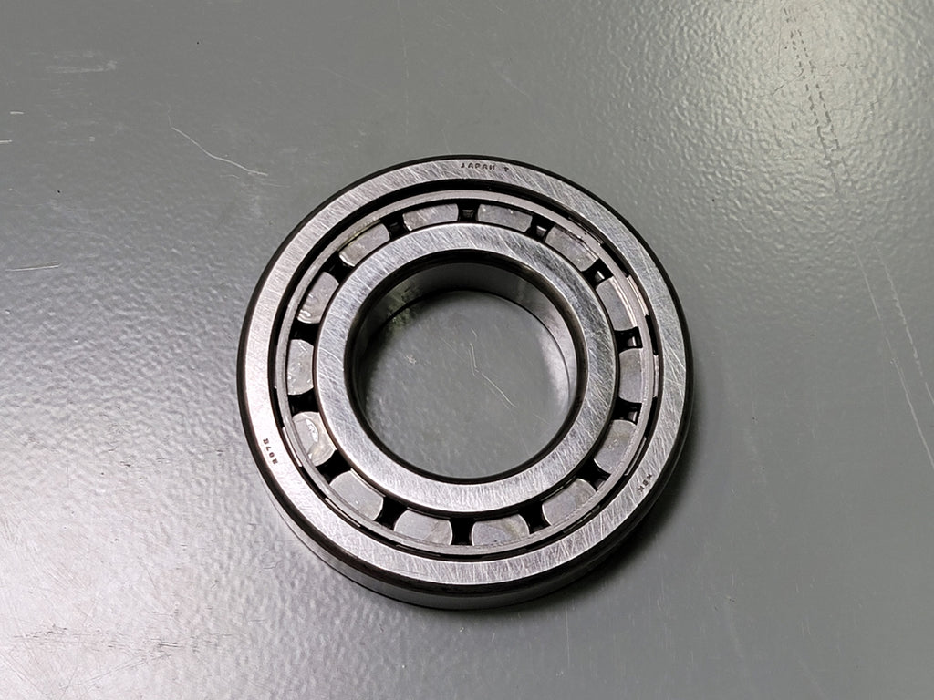 Single Row Cylindrical Roller Bearing No. NJ207E