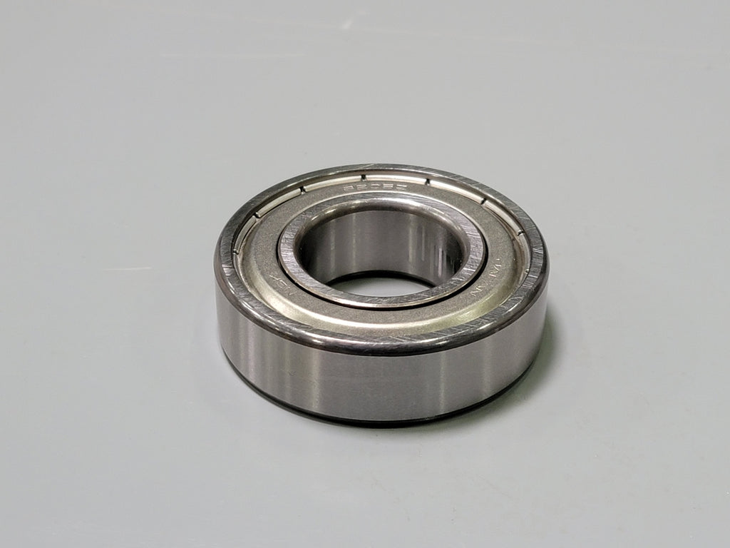 Single Row Deep Groove Radial Ball Bearing No. 6205Z