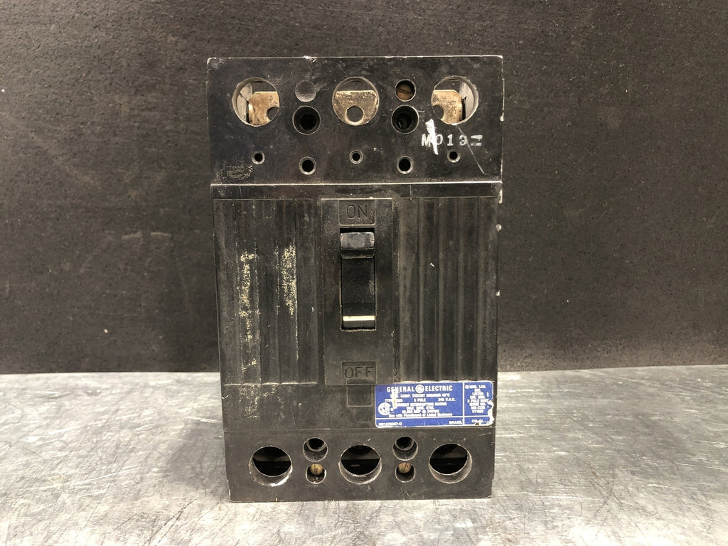 GENERAL ELECTRIC 125 Amp, 3 Pole, 240 volts Circuit Breaker NP1578027-D