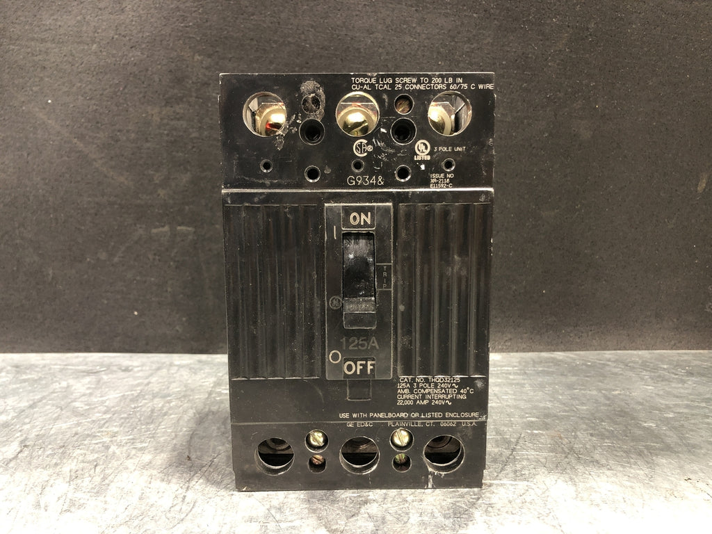 GENERAL ELECTRIC 125 Amp, 3 Pole, 240 volts Circuit Breaker THQD32125
