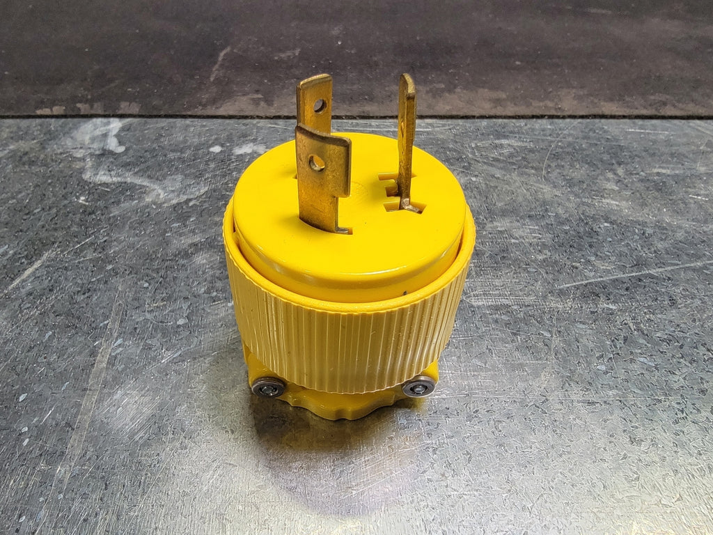 PASS & SEYMOUR 20 Amp, 480V Turnlok Locking Plug L820-P