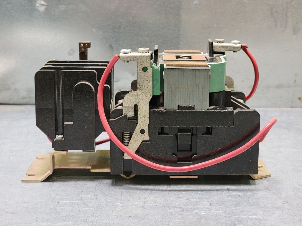 GENERAL ELECTRIC 90-110 Amp Overload Relay CR224P w/ Contactor 28009G3