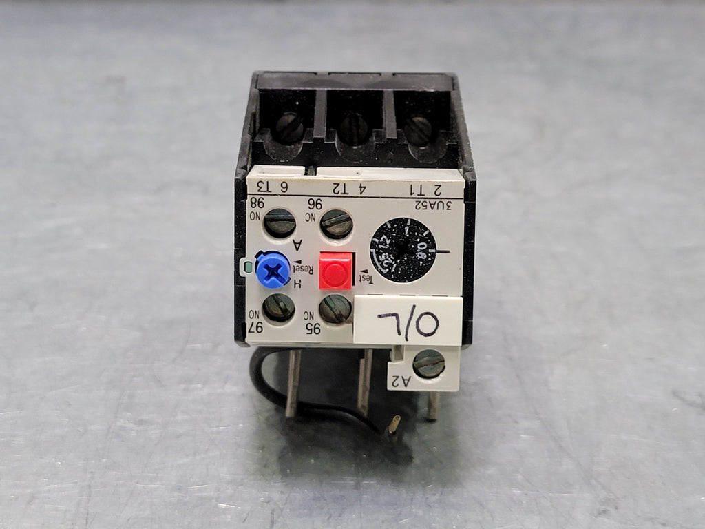 SIEMENS 0.8-1.25 Amp, 3 Pole, 1 NO + 1 NC, 660 VAC Coil Overload Relay No. 3UA52-00-0K