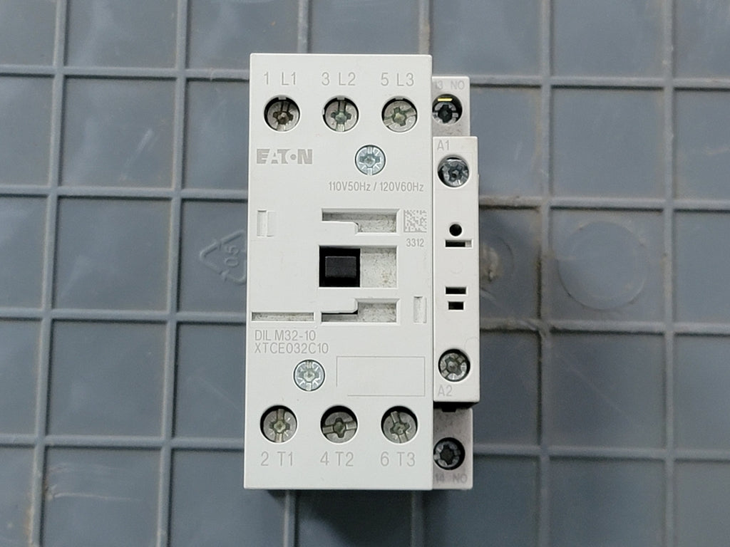 EATON 32 Amp, 3 Pole, 1NO, 110/120 VAC Coil Contactor XTCE032C10