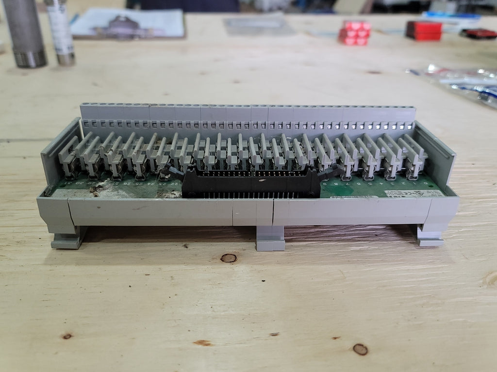 ALLEN-BRADLEY Fusible Interface Module 1492-IFM40F-F-2