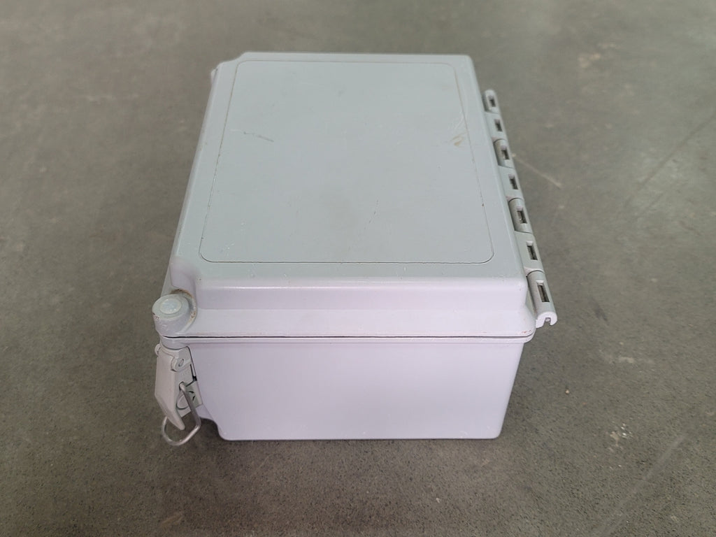 HOFFMAN A864CHQRFG Fiberglass Enclosure 8"x6"x4"