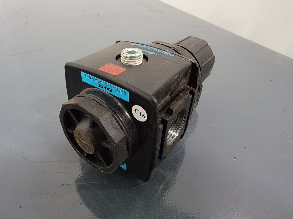 WILKERSON 1/2" General Purpose Air Regulator R28-04-F000