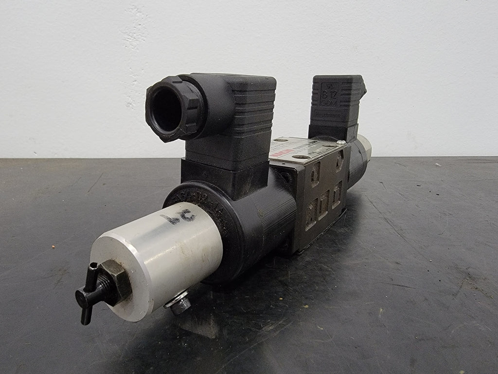 NACHI 3625 psi Electro-Hydraulics Proportional Valve ESD-G01-C6S10-E10