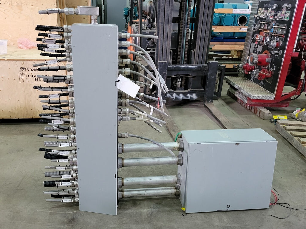 HOFFMAN Electrical Enclosure w/ Wire Splitter Cabinet RST6CD4R