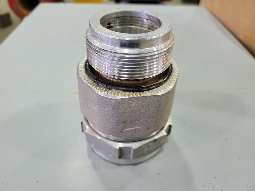 THOMAS BETTS Conduit and Cable Connectors ST150-472