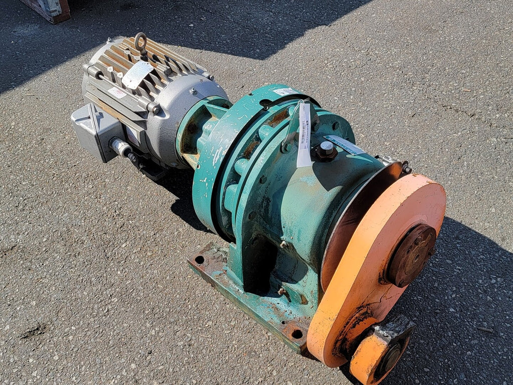 SUMITOMO 4.3:1 Ratio Gearbox Motor CHHJ-4195Y w/ 10 hp Electric Motor