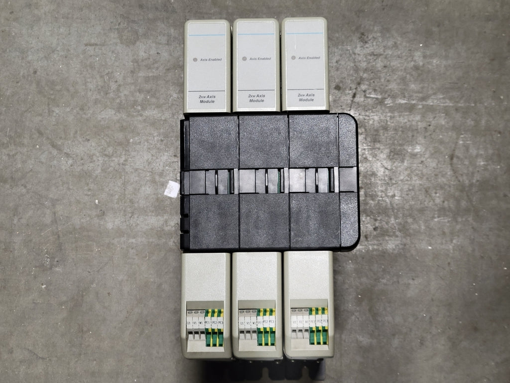 ALLEN-BRADLEY AC Servo Controller Axis Module 1394-AM03