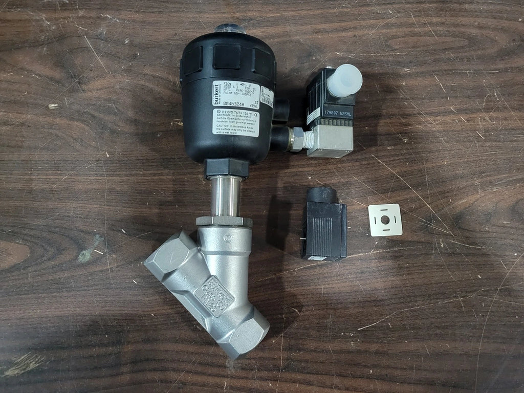 BURKERT 1" Class 150 Angle Seat Valve SYST-2000
