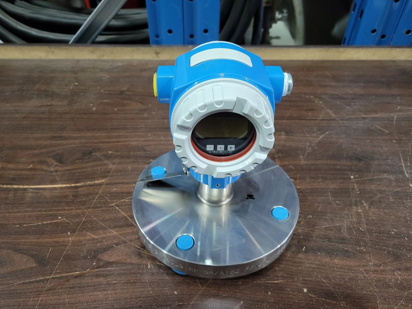 ENDRESS+HAUSER Deltapilot S Hydrostatic Level Measurement FMB70 ...