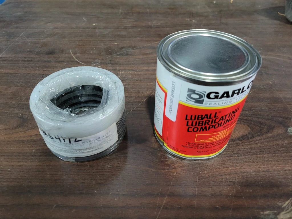 GARLOCK 2-3/4" x 3-1/2" Packing Set & Lubricant