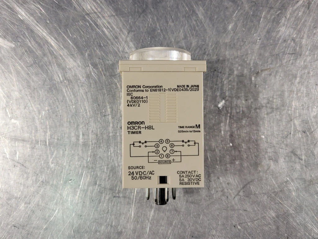 OMRON 5 Amp Time Delay Relay H3CR-H8L AC/DC24 M