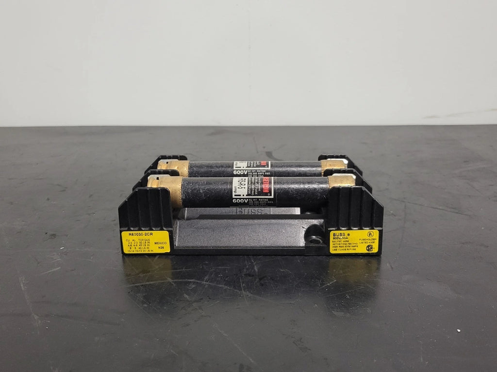 BUSSMANN Class R Fuse Block R60030-2CR w/ 2 x 600V Fuses