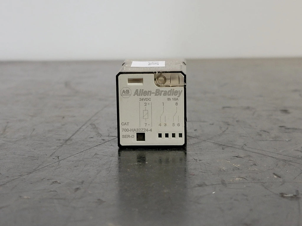 ALLEN-BRADLEY 10 Amp General Purpose Relay 700-HA32Z24-4