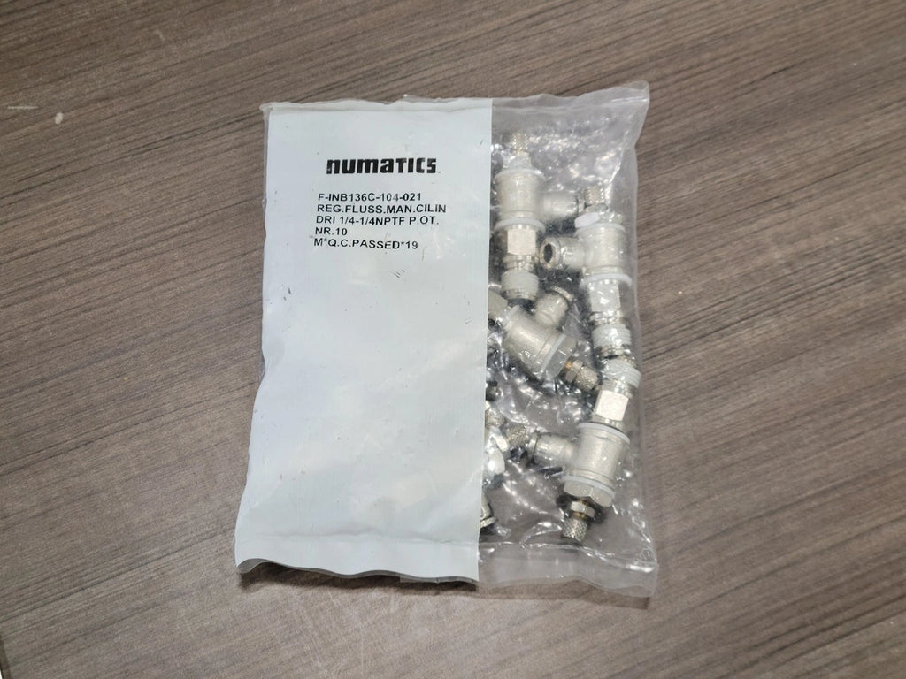 NUMATICS 1/4", Right-Angle Flow Control w/ Knob, MPT, INB136C-104-021