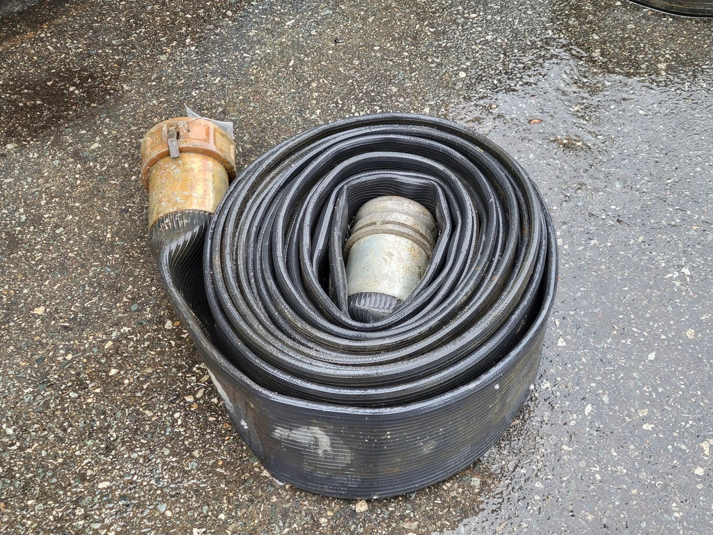 NEWLINE 4" x 50 ft Black Ribbed Layflat Water Discharge Hose 200 PSI NL2005-400