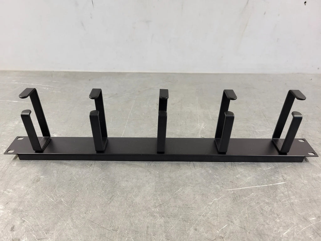 MIDDLE ATLANTIC D-Ring Style Horizontal Cable Manager HCM-1D