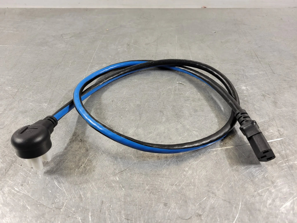 MIDDLE ATLANTIC 36" Twisted IEC Cord