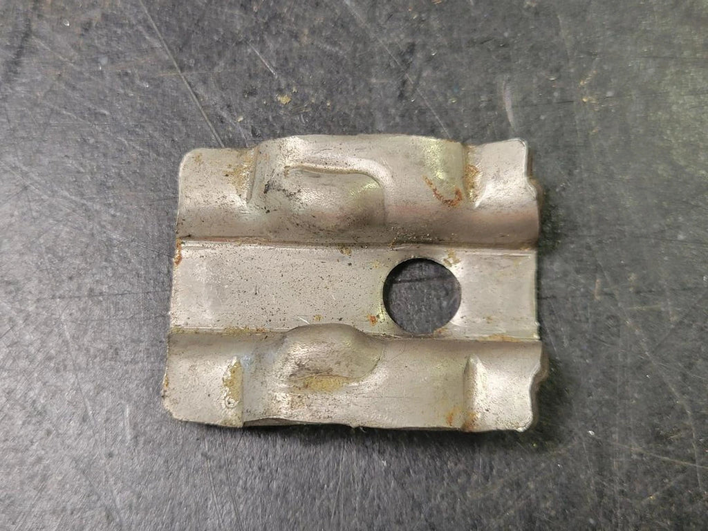 3/8" Cable Tray Guide Clamp (Bag of 239/Qty)