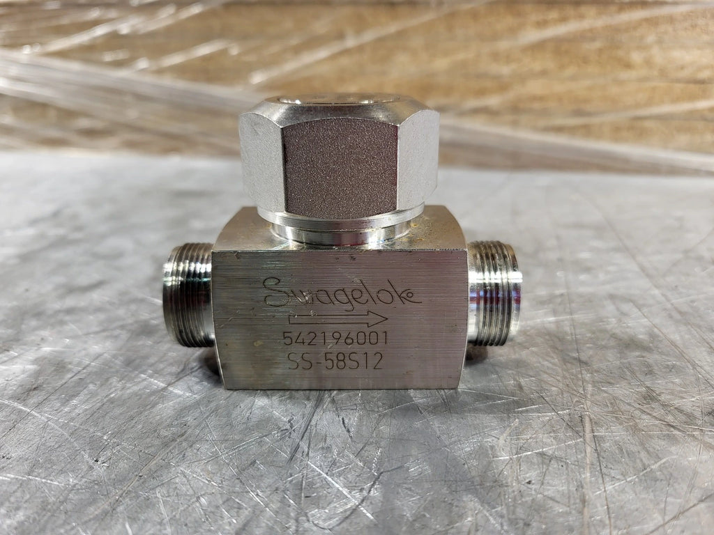 SWAGELOK 3/4", Lift Check Valve, SS-58S12