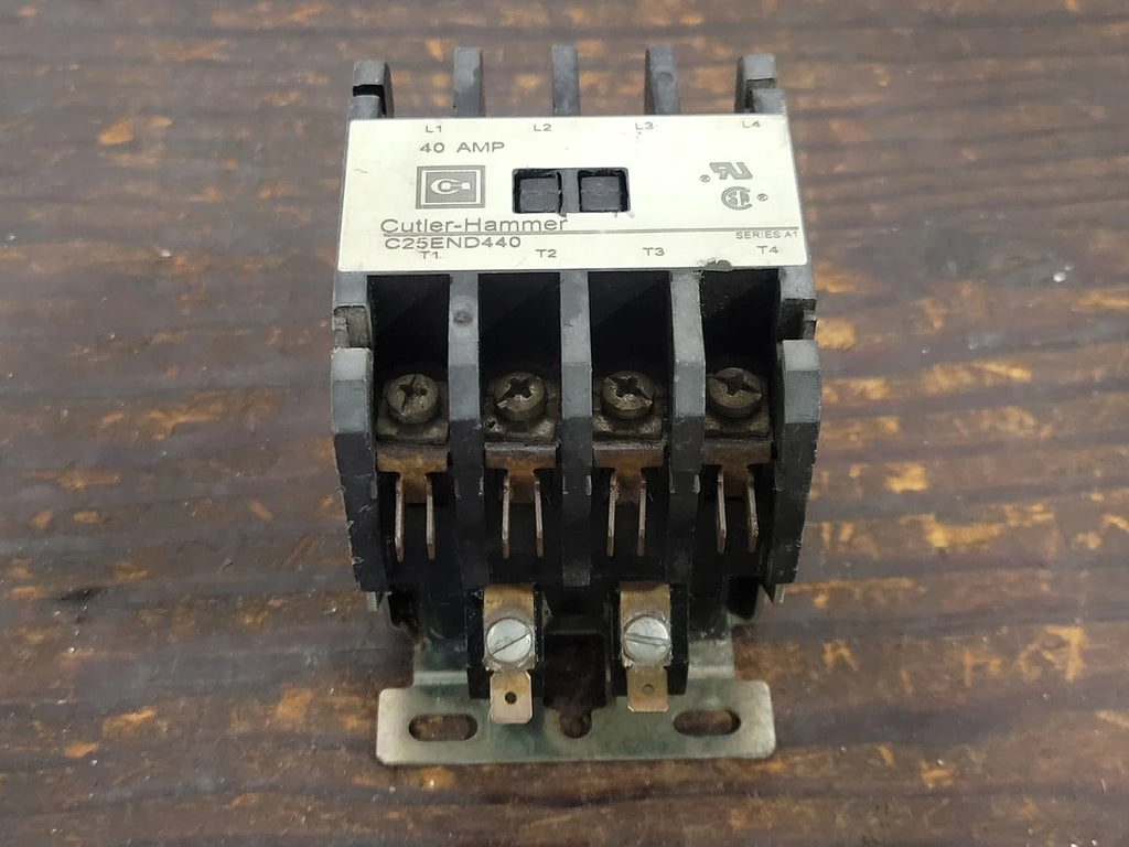 CUTLER-HAMMER 40 Amps, 4 Pole, 104-120 VAC Coil Contactor C25END440